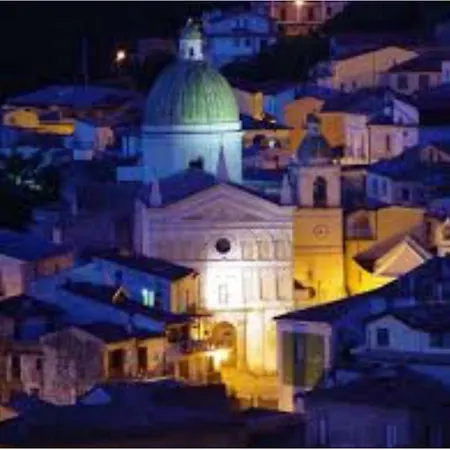 Grandinetti B&B 노세라 테리네세