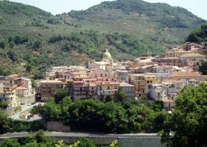 Grandinetti ノチェーラ・テリネーゼ